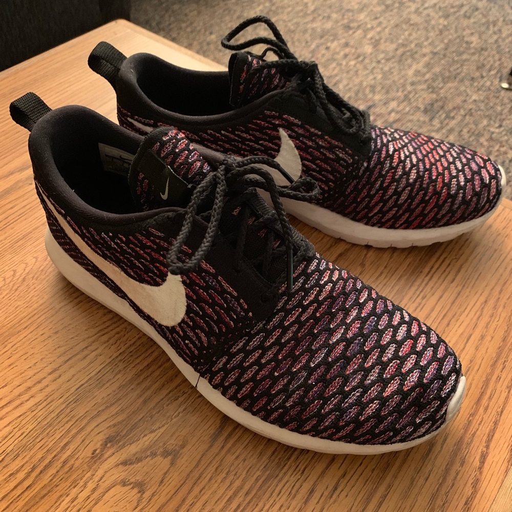 Nike Flyknit Roshe One, multicolor, size 9
